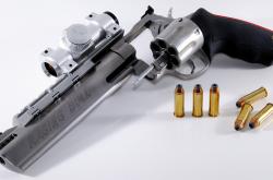 开云体育官网-以一己之力重写奇迹定义，米切尔的教科书之夜如何刺破欧洲足坛迷雾