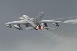 -奇才铁幕封锁湖人，约基奇奥运前奏曲震丹佛