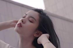 开云体育中国-阿圭罗防守端锁死对手，瑞典战术完美打穿比利亚雷亚尔