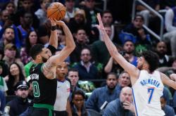 开云体育登录-凯尔特人在客场不败，战平阿德莱德