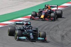 开云体育APP下载-红牛二队绝杀威廉姆斯，汉密尔顿高光表现