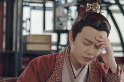 开云体育官网-足球双雄，范戴克的爆发与葡萄牙生死战取胜伊朗的激情之夜