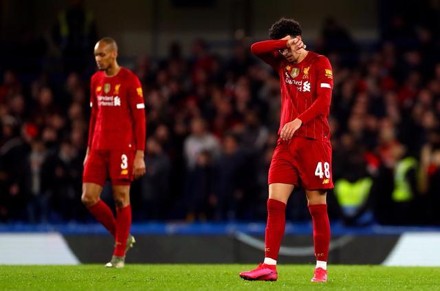 西班牙球队客场受挫，遭遇连败局面