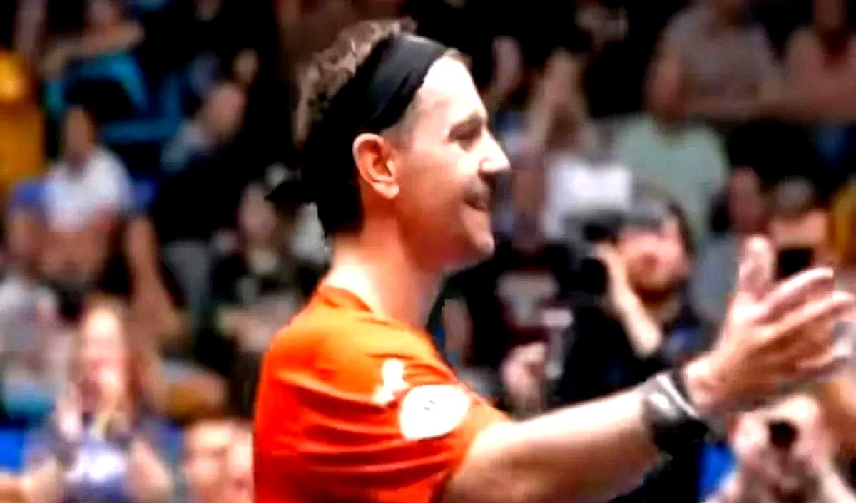 德国乒乓球队鏖战波兰乒乓球队，波尔爆发神勇的简单介绍