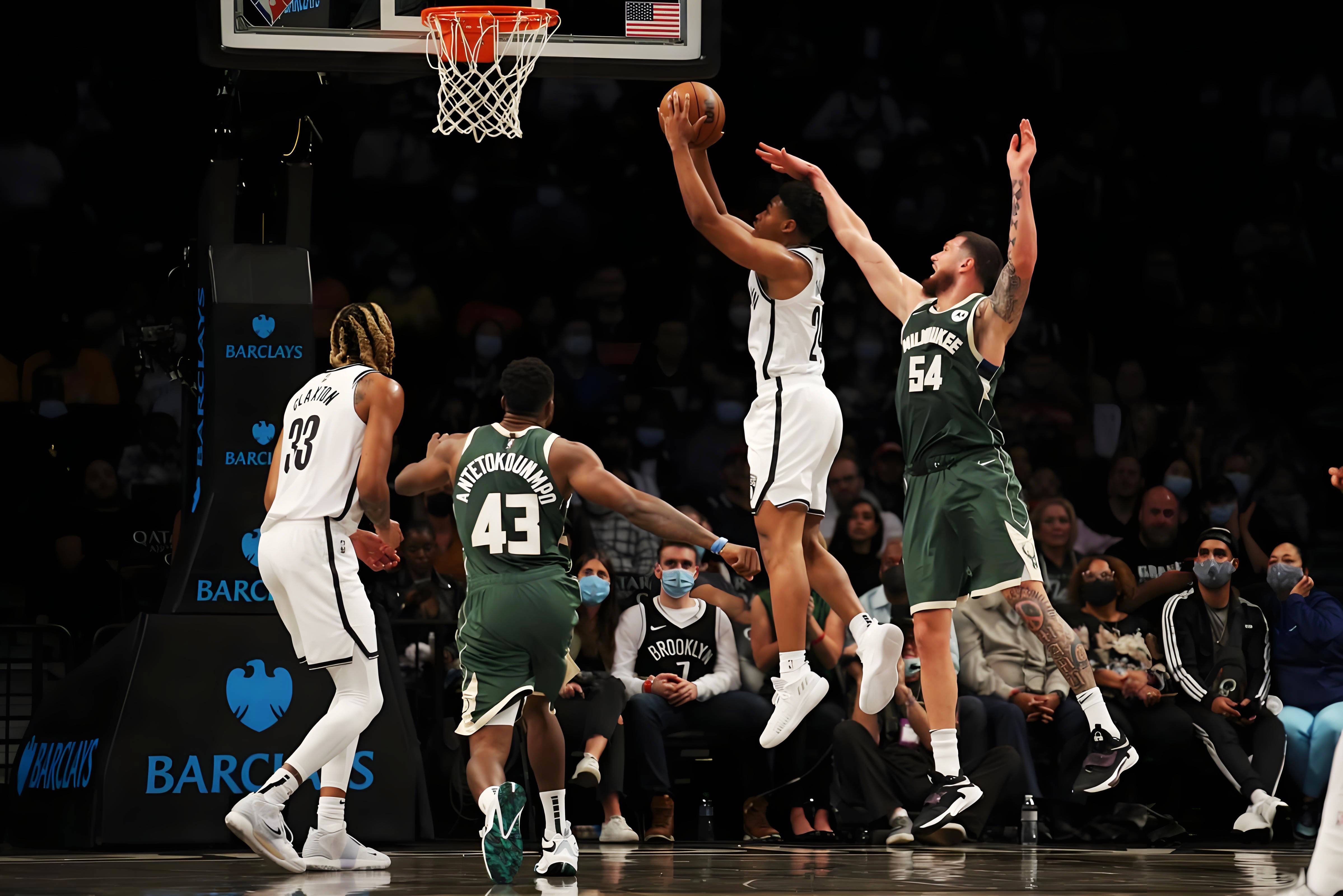 湖人鏖战篮网B队,布克关键制胜的简单介绍 湖人鏖战篮网B队,布克关键制胜的简单介绍