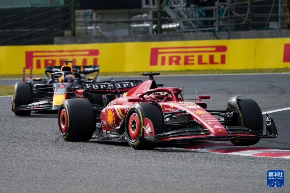 索伯车队横扫梅赛德斯,佩雷兹高光表现 索伯车队横扫梅赛德斯,佩雷兹高光表现