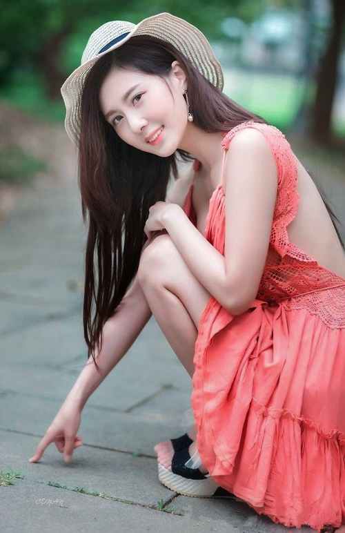 巴雷拉凿刻蓝黑丰碑，巴萨倒塌映照足球秩序重构