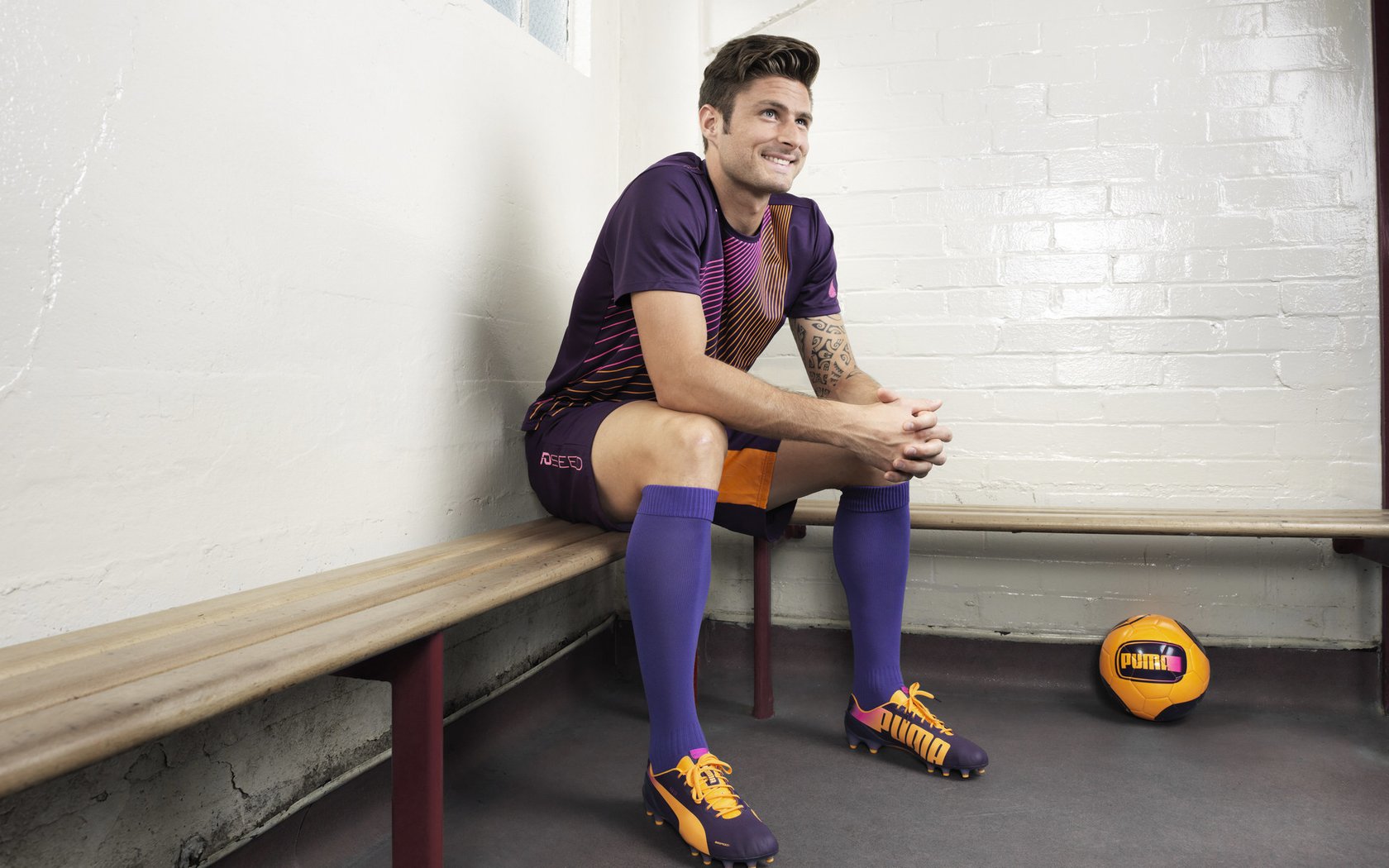 楚阿梅尼中场爆发引领攻势，摩纳哥友谊赛速胜巴拉圭显实力