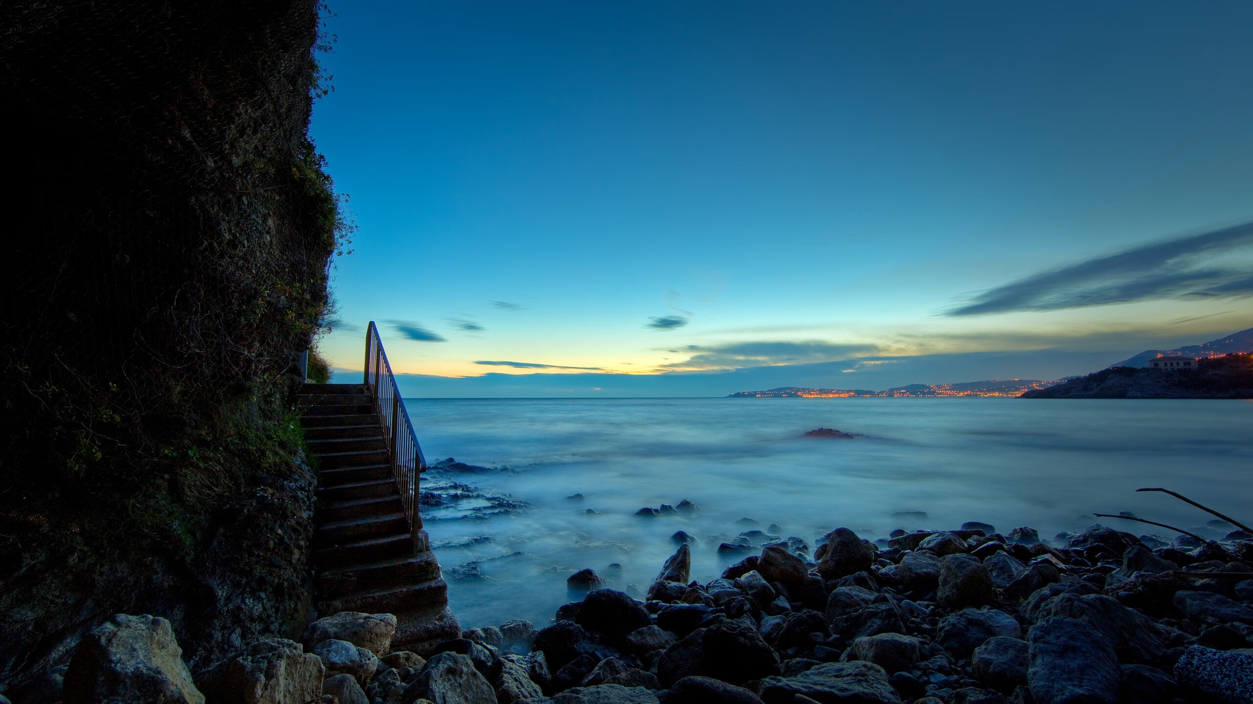 世纪逆袭,马刺雷霆焦点战,最后三分钟如何改写赛季格局?