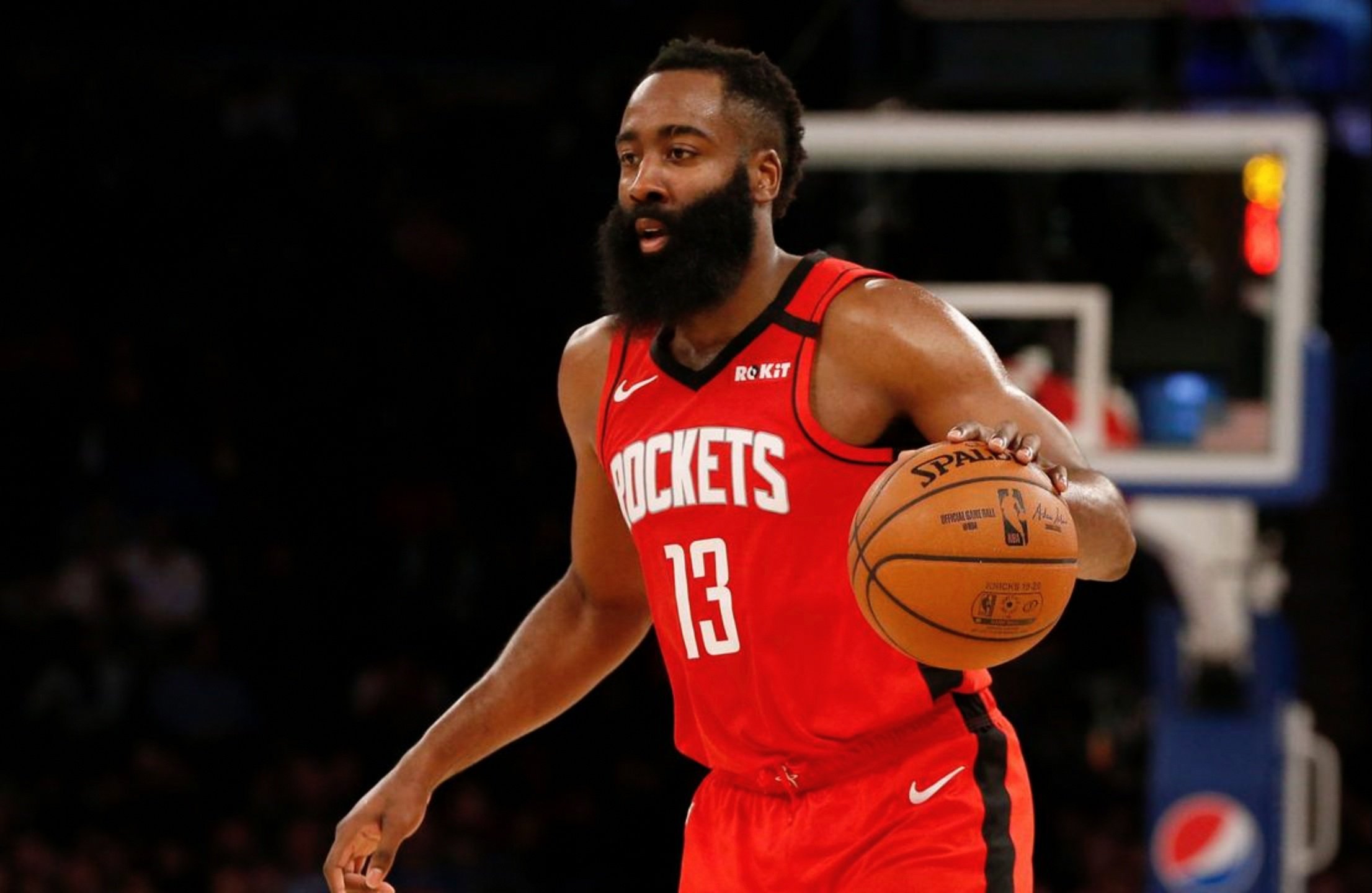 火箭强势晋级辽宁队，米切尔在F1新赛季揭幕战接管比赛