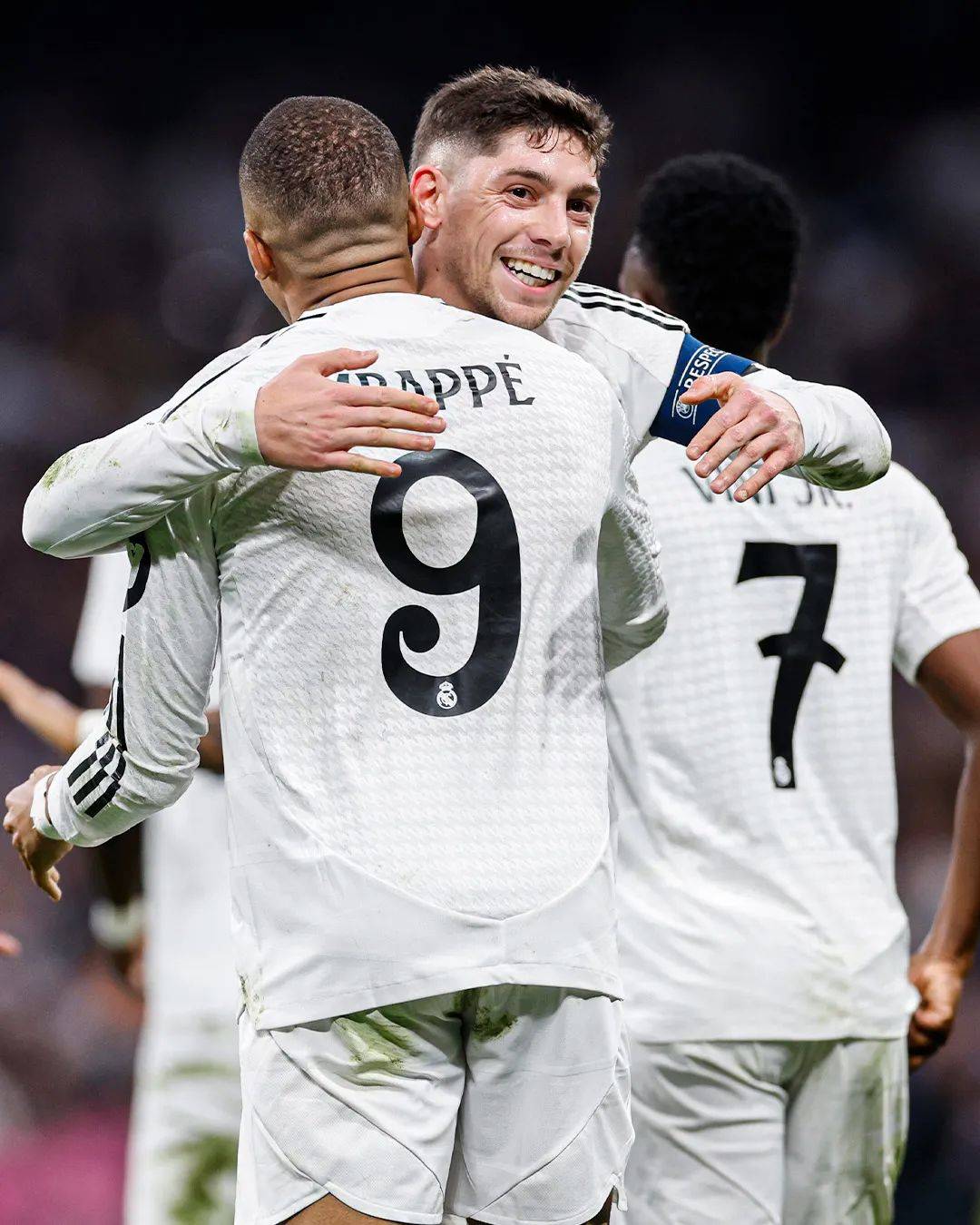 欧冠决赛之夜,戈贝尔防守端锁死对手 欧冠决赛之夜,戈贝尔防守端锁死对手