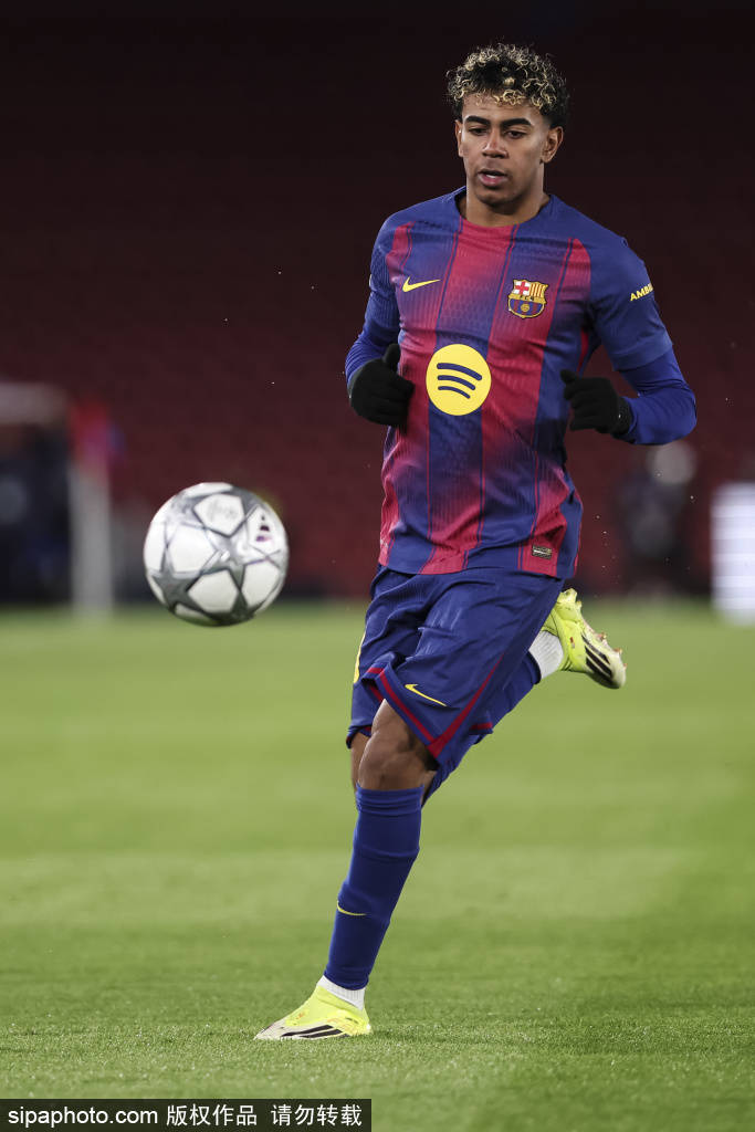 马德里竞技对阵马赛，苏亚雷斯舞台越大越强